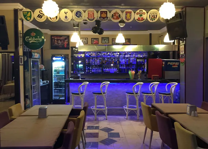 London Blue Hotel 3*