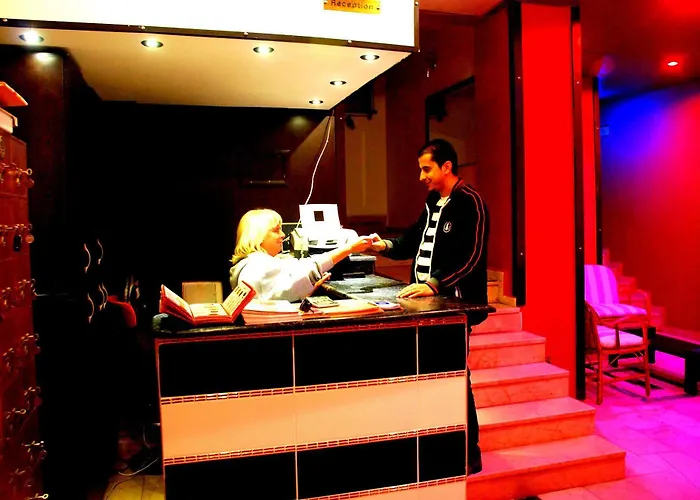 London Blue 3* مرمريس