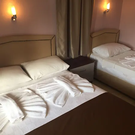 Hotel London Blue 3*