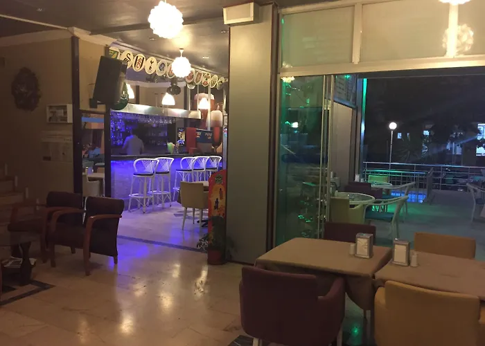 Hotel London Blue 3*