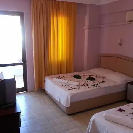 酒店 London Blue 3*