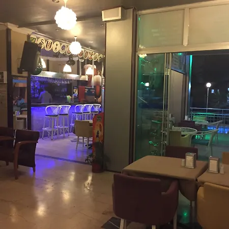 Hotel London Blue 3*